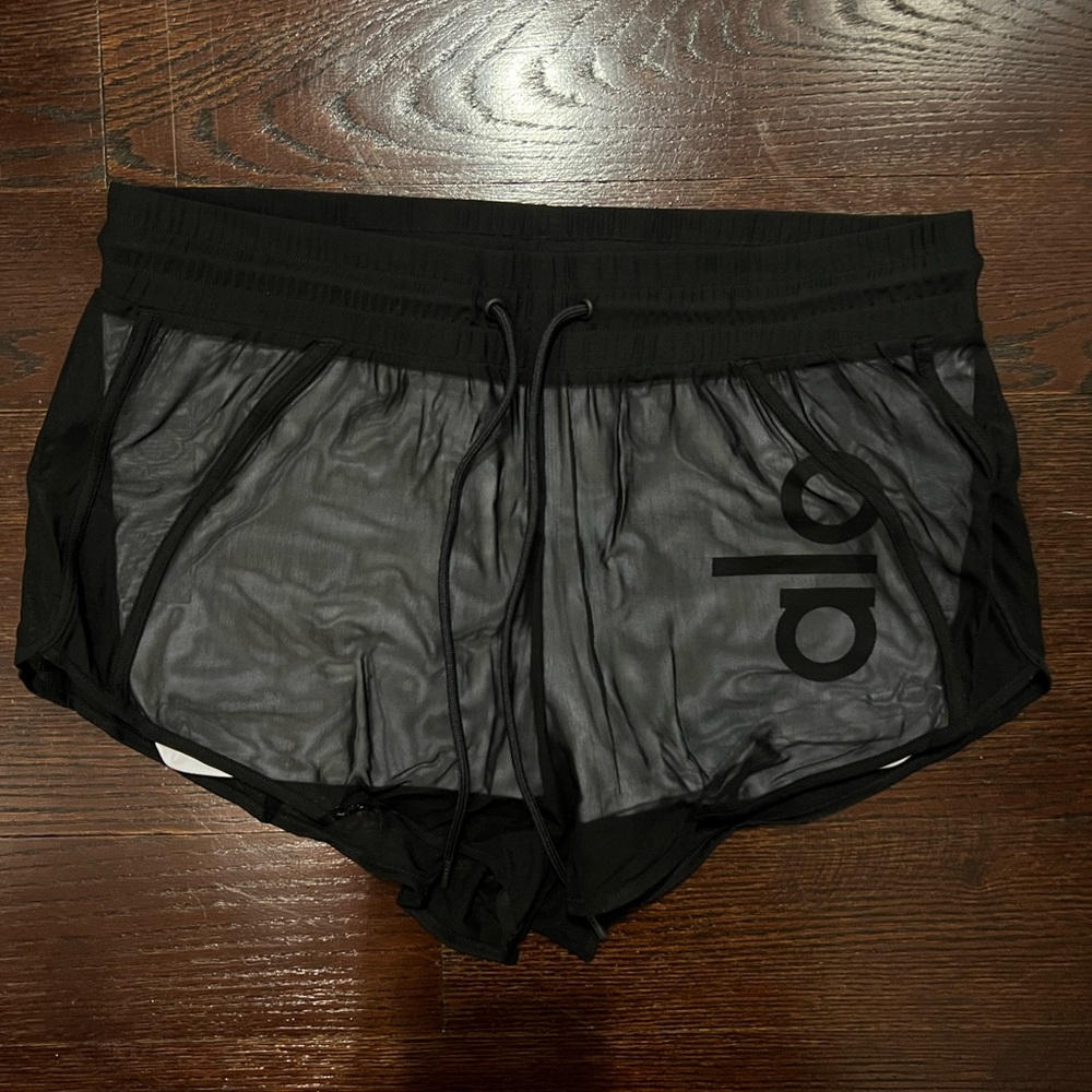 Alo Yoga Ambience Shorts